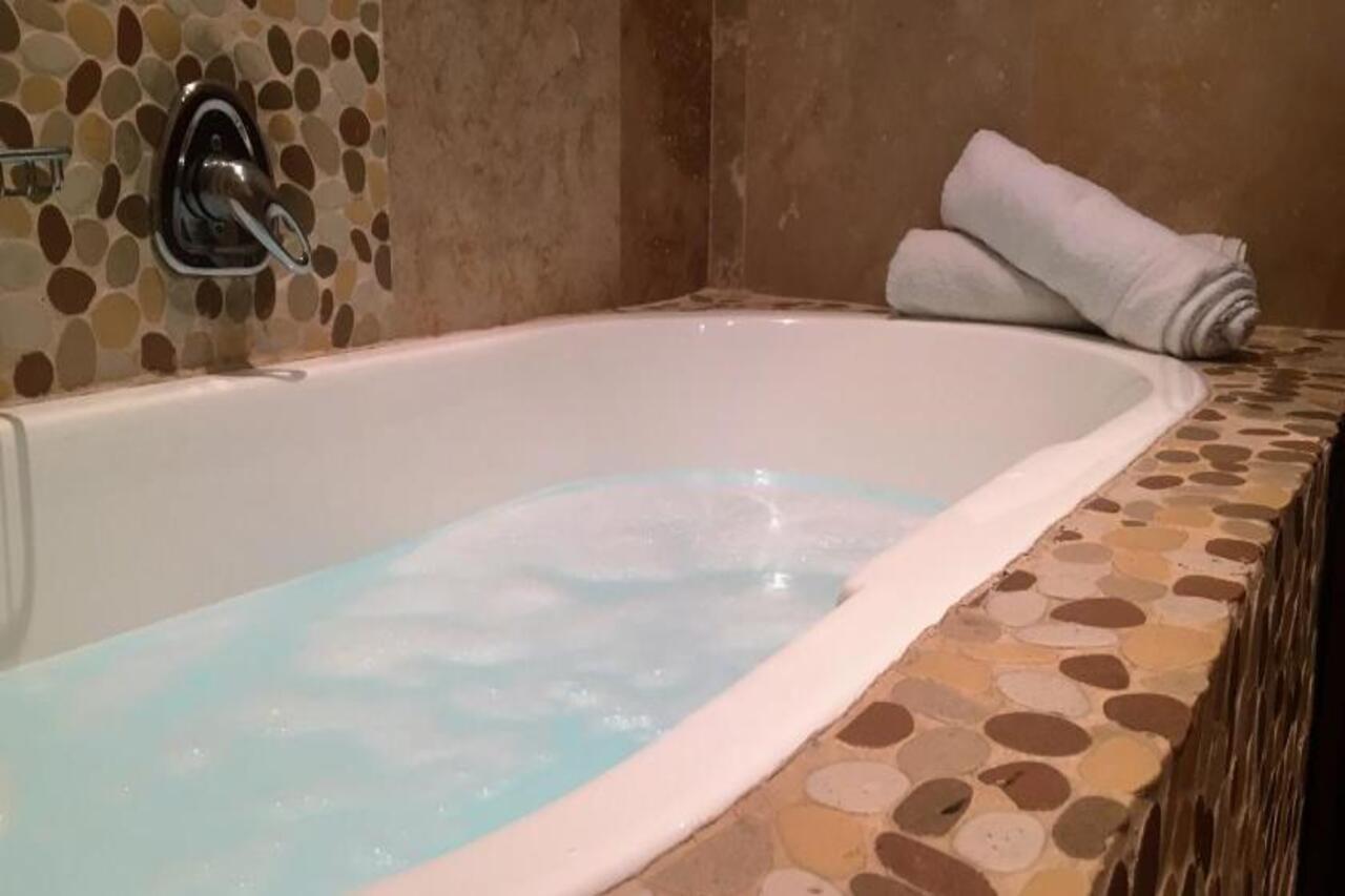 Marine 5 Boutique Hotel Gansbaai Exteriör bild