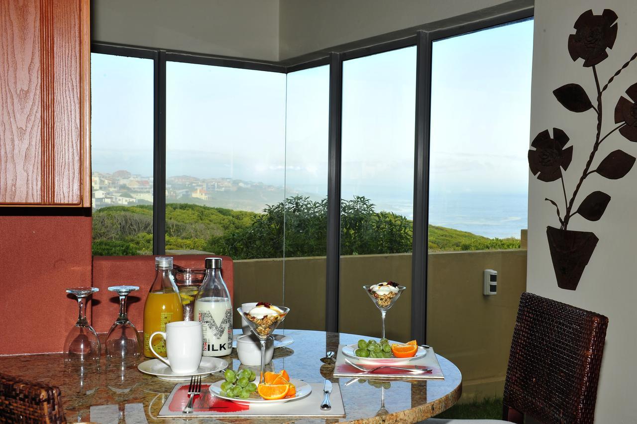 Marine 5 Boutique Hotel Gansbaai Exteriör bild